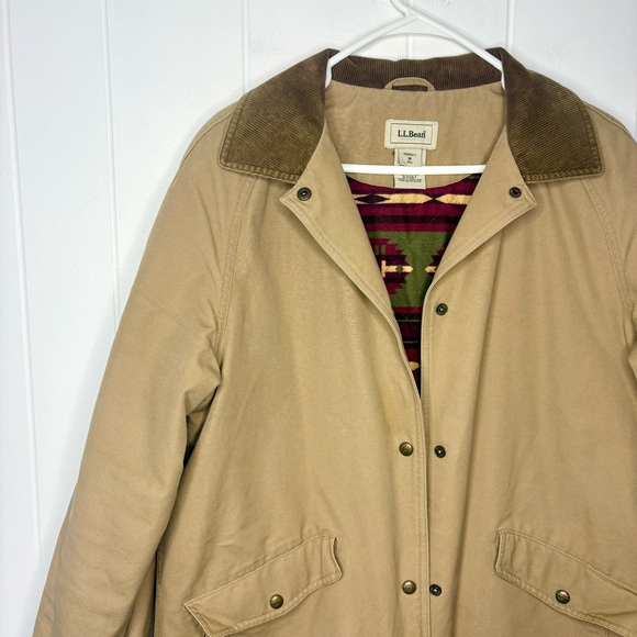 Vintage L.L. Bean Aztec Print Lined Beige Trench Chore Overcoat Jacket Women’s M - Picture 3 of 10